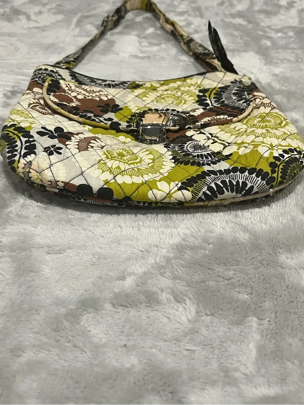 Vera Bradley Cocoa Moss Quilted Crossbody Saddle Bag – Retired Fall 2013 Print